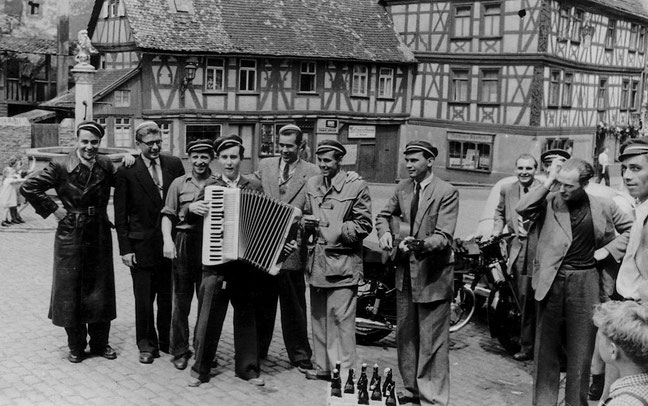 Studenten in der innenstadt in den 1950er Jahren