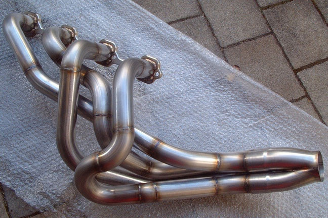 custom built exhaust manifold