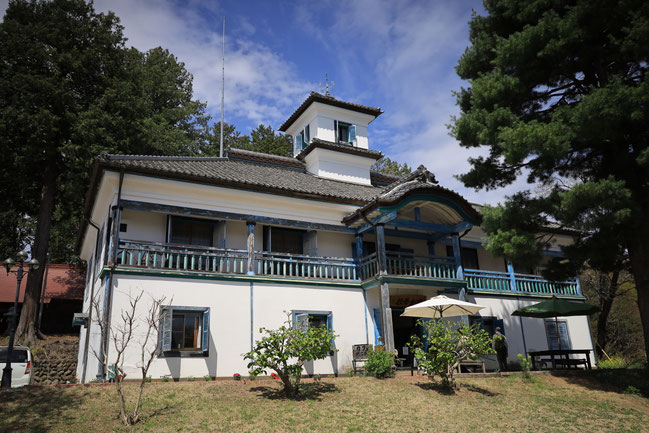 明治8年築、和洋折衷建築の津金学校
