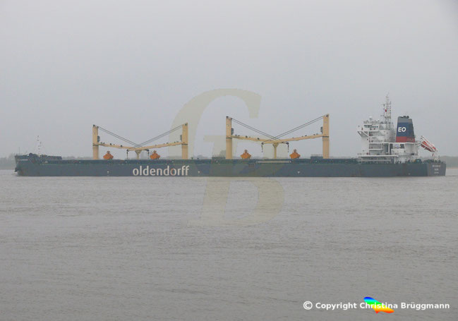 Bulkcarrier GEBE OLDENDORFF auf der Elbe am 05.11.2018