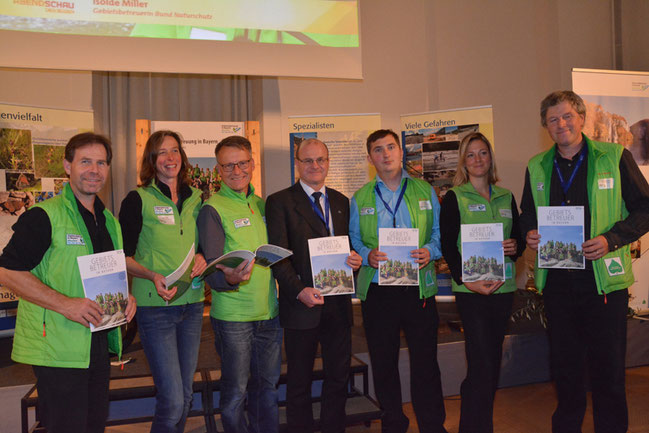 Gebietsbetreuer mit LBV-Vorstand Norbert Schäffer, Foto: StMUV Bayern