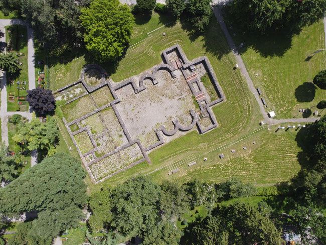 Römerbad des ehemaligen Legionslagers Kastell 1 in Rottweil (neben Stadtfriedhof)