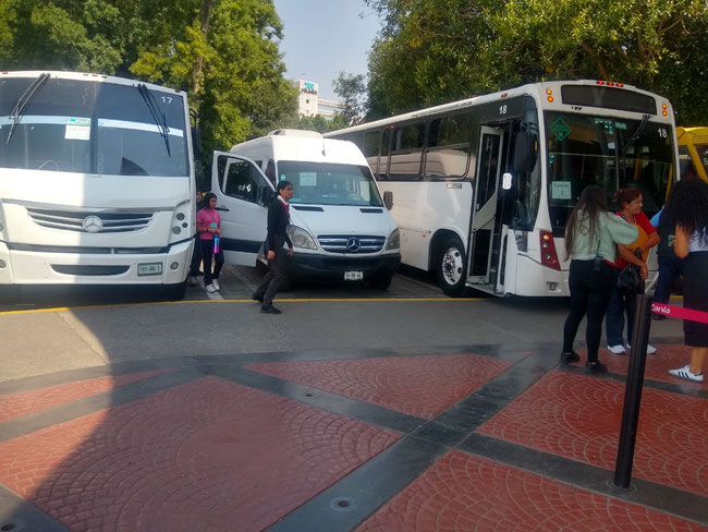 transporte en camiones y camionetas de turismo y personal en ciudad de mexico, transporte seguro y puntual, indexar