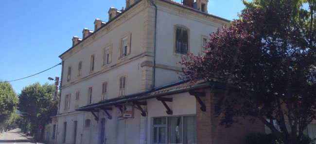 maison commune ancien hotel de la gare à Veynes