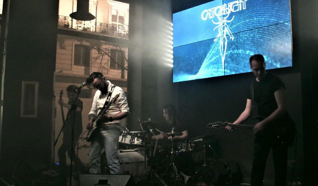 French Post-Progressive Rockers Catchlight streamed the remastered reissue of 'Amaryllis' over YouTube