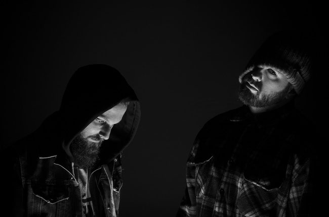 French Stoner/Grunge/Punk rock duo The Chainsaw Motel released and shared brand new EP 'Bad Trip & Endless Roads'