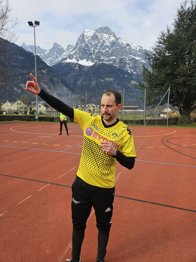 Trotz drei Treffern konnte Moustaches-Oberhaupt Roger Stöckli die schmerzliche Niederlage nicht verhindern.