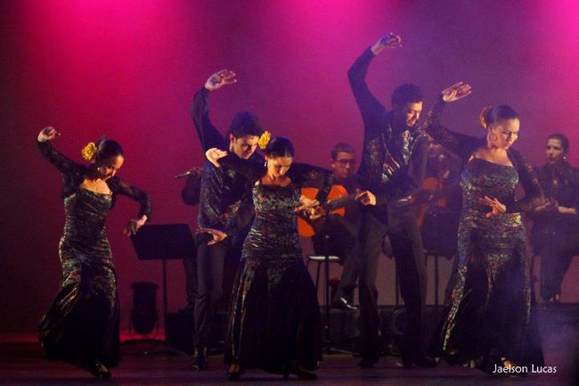 Cia. Aire Flamenco: Cristiane Macedo, Demetrio Sanchez, Adriana Curi, Joe Caetano, Joice Costa