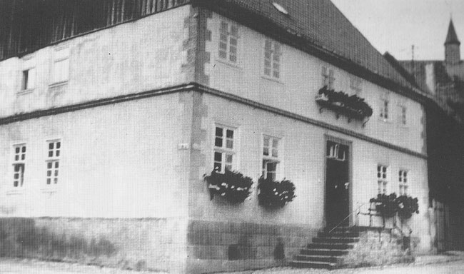 Das alte Schwesternhaus in der Bogenstraße. (Aus dem Buch "Alt Borgentreich in Bildern" von Bernhard Kösters)