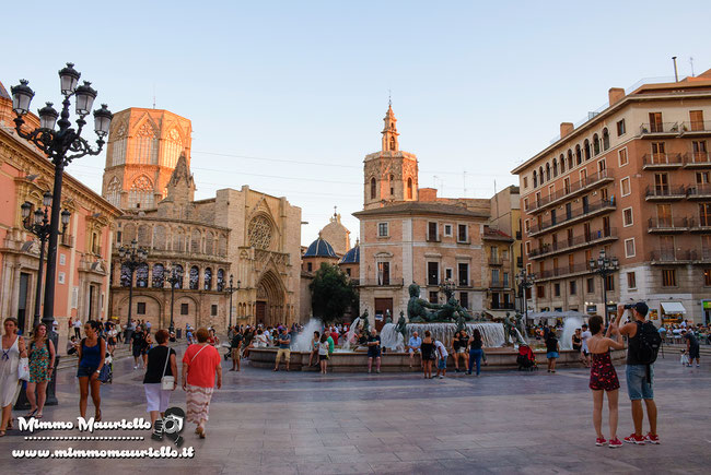 Plaza de la Virgen