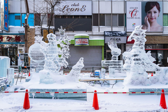 札幌雪まつり氷の彫刻準備