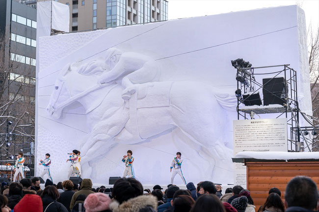 札幌雪まつりJRAの大雪像