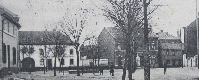 Der rechte Teil des Köhlerhofs um 1905 - Ausschnitt aus einer alten Postkarte