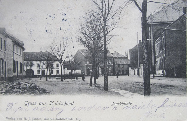 1910: hinten links der Köhlerhof, ein befestigter Fußweg an der Kirche vorbei.