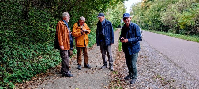 Montagswanderer im Langental. Foto (c) DM