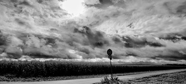 Wolken über dem Bruchsaler Ländchen. Montagswanderer Fotos (c) DM