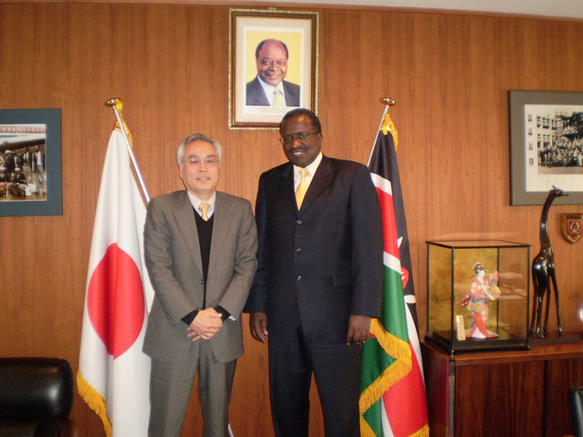私、釜本の駐日ケニア大使表敬訪問　Courtesy visit to the Kenyan Ambassador by me, Kamamoto