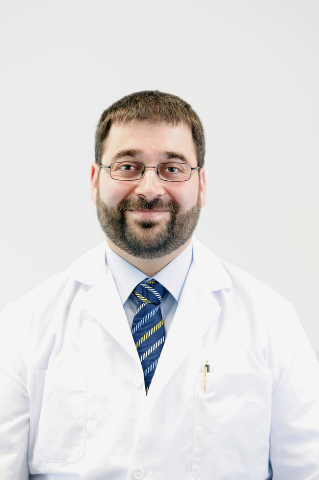 Dr. med. Simeon Berov ist Leiter des Wundambulatoriums des GZF und Leitender Arzt an der Klinik für Allgemein- und Viszeralchirurgie Laufenburg.