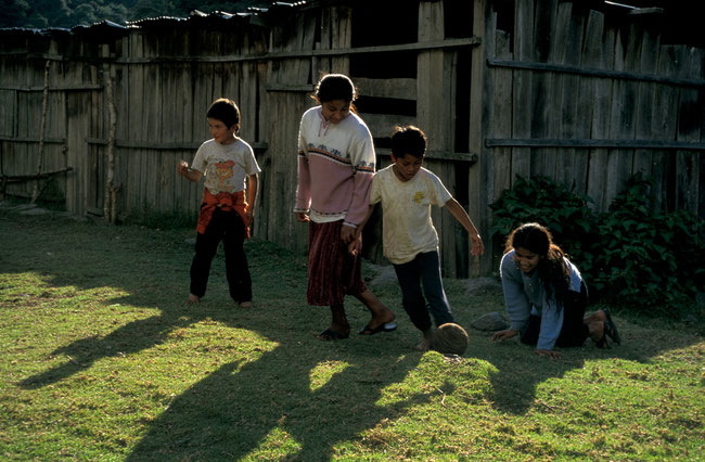 Bolivien, Ocara, Schule, Fussball, Goldgräber