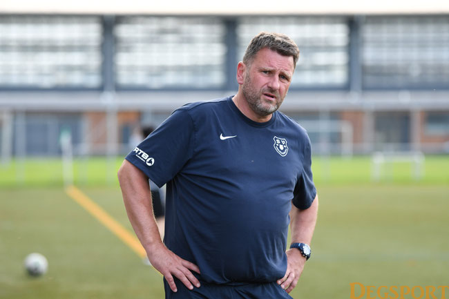 Frauenbiburgs Trainer Helmut Baurs-Krey