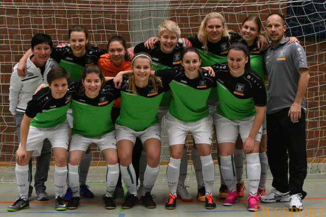 gut gelaunt: das Team der SpVgg GW Deggendorf