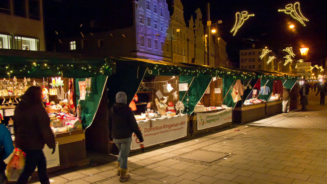 Weihnachtsmarkt S Weihnachtsplatzle Freiwilligen Zentrum Augsburg