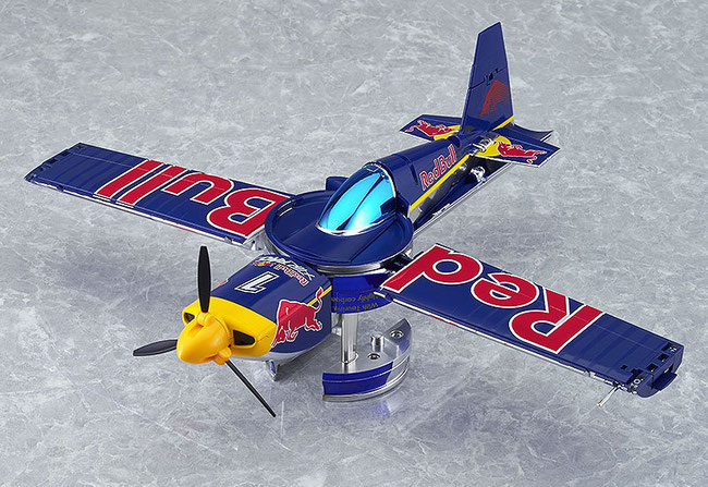 Red Bull Air Race Transforming-Actionfigur Plane 14cm Transformer Good Smile 