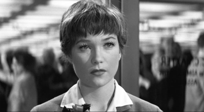 Shirley MacLaine in The Apartment