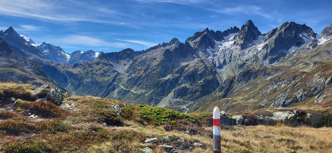 Blick zur Sustenpassstrasse