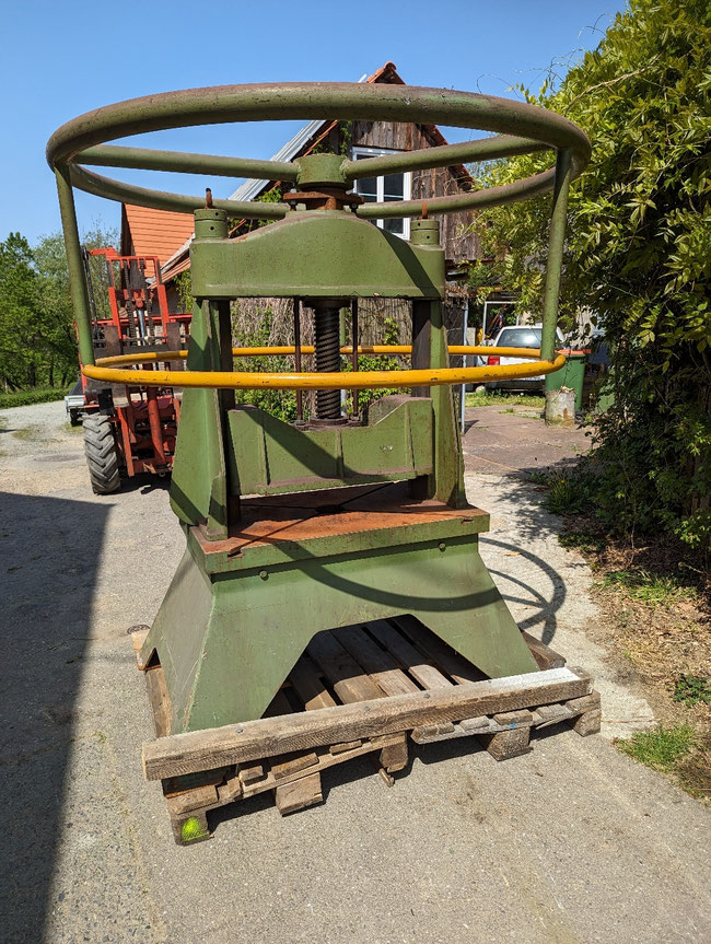 SOLD                               # 4032 - Neher flypress Vintage German 1970 . Press force 40 metric tons !! Just for 2600 euro bargain . Top working condition 