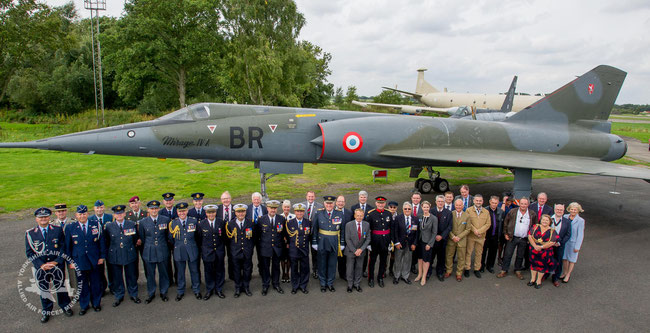 Présentation officielle du Mirage IVA n° 45 à Elvington au musée du Yorkshire lors de la journée commémorative des forces aériennes alliées le 3 septembre 2017