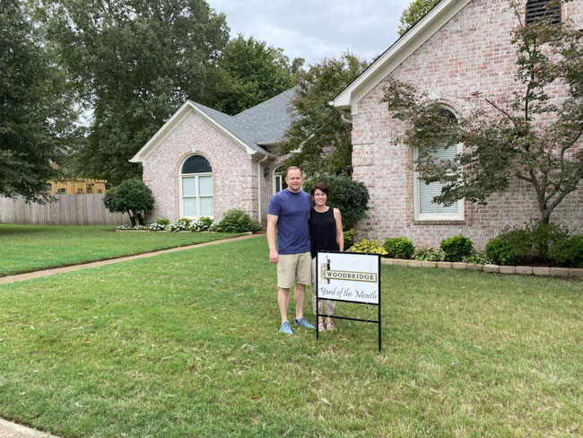 September 2020 Woodbridge Yard of the Month - Congrats to the Moore's on Canabridge Drive