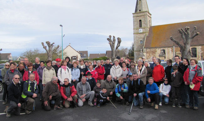 randonnée Avril 2013 - photo du groupe au départ 