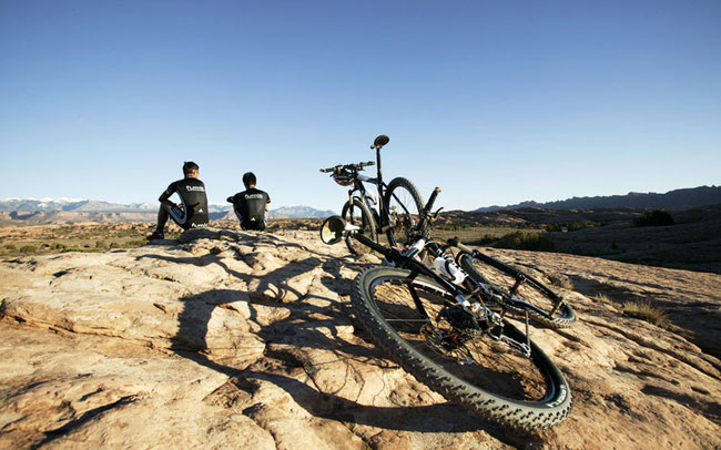 Die Fumic-Brüder in Moab vor ein paar Jahren – allerdings auf ihren Race-Hardtails  © Canyon Bicycles 