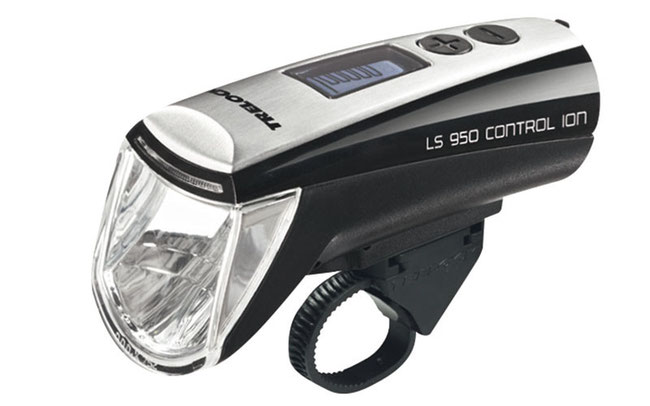 Die LS950 Control Ion von Trelock leuchtet am längsten © Trelock