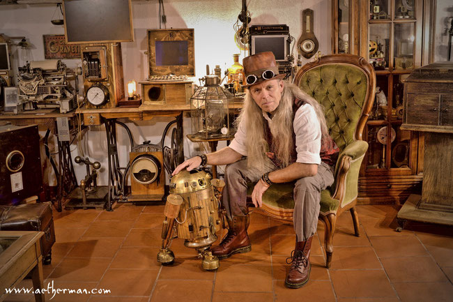 Steampunker Dan Aetherman - Retrofuturistic Steampunk Artwork