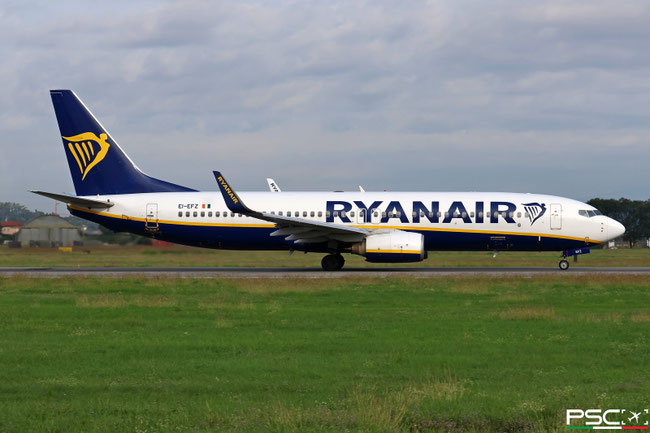 EI-EFZ Boeing 737-8AS 38489 3089 cfm56-7B24  Ryanair 2009  @ Aeroporto di Verona 09 2025 © Piti Spotter Club Verona