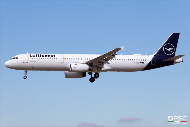 D-AIDG A321-231 4672 Lufthansa @ Barcelona 04.2023 © Piti Spotter Club Verona