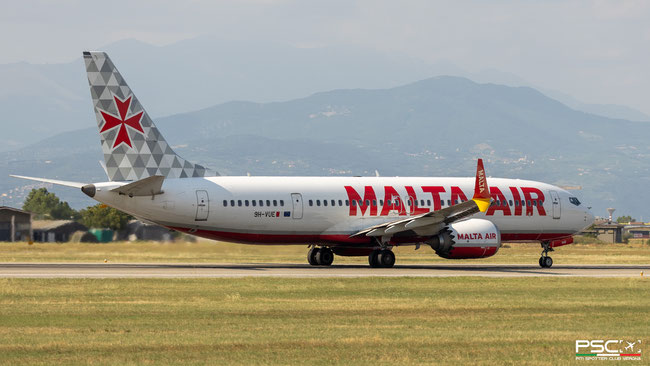 9H-VUE Boeing 737-8200 (MAX 200) 65876 8047 LEAP-1B27  Malta Air>Ryanair 2021 @ Aeroporto di Verona 08 2025 © Piti Spotter Club Verona