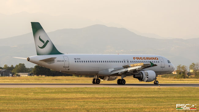 9H-FHY Airbus A320-214 3891  cfm56-5B4/3  Freebird Airlines Europe>Freebird Airlines 2009  @ Aeroporto di Verona 08 2025 © Piti Spotter Club Verona