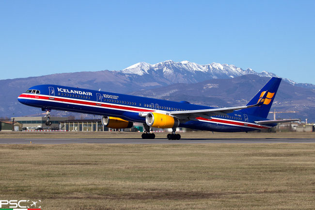 TF-ISX B757-3E7 30179/912 Icelandair