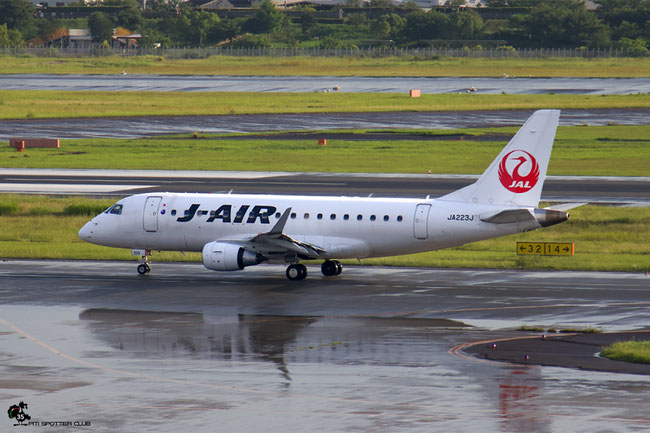 JA223J ERJ170STD 17000362 J-Air @ Osaka Itami 07.2023 © Piti Spotter Club Verona