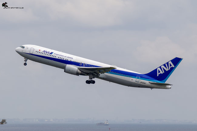 JA615A Boeing 767-300  All Nippon Airways @ Tokyo Haneda 07.2023 © Piti Spotter Club Verona