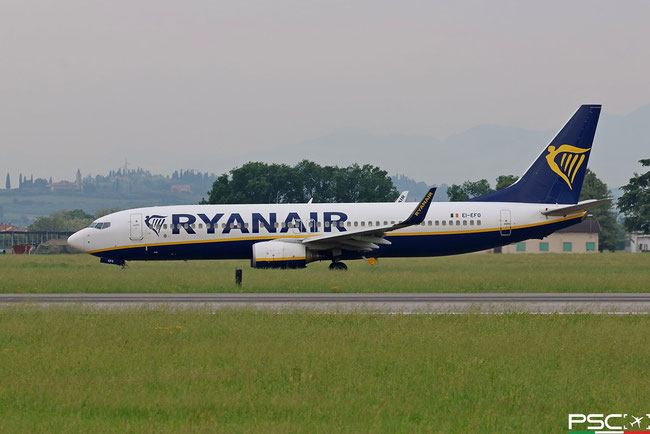 EI-EFO Boeing 737-8AS 37539 2978 cfm56-7B24  Ryanair 2009 @ Aeroporto di Verona 08 2025 © Piti Spotter Club Verona