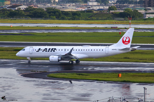 JA246J ERJ190STD 19000728 J-Air @ Osaka Itami 07.2023 © Piti Spotter Club Verona