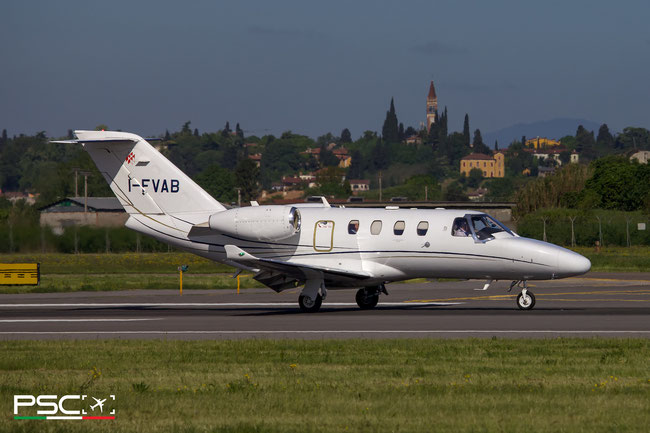 -FVAB Cessna 525 CitationJet M2 525-0916  FJ44-1AP  Italfly Aviation 2016  @ Aeroporto di Verona 04 2024 © Piti Spotter Club Verona