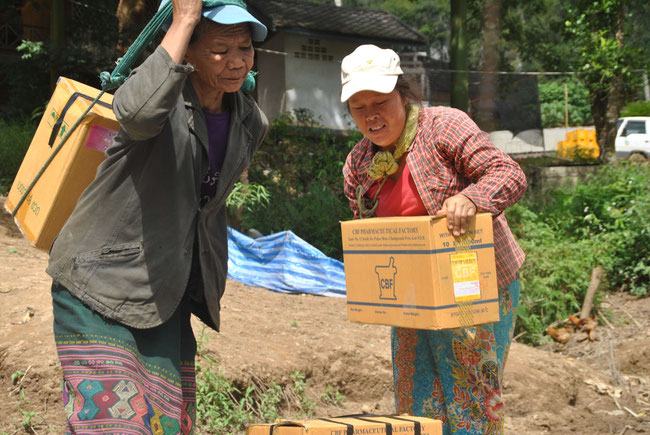 Kisten, Nong Khiaw, Laos