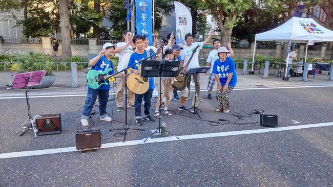 県庁前ステージで茅ヶ崎支援学校チームの盛り上げができました！