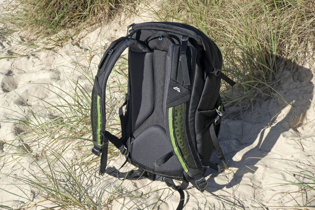 Kathmandu Trail Head daypack – back