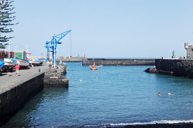 Puerto de la Cruz harbour